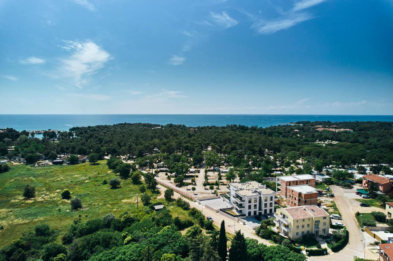 Apartments San Maris Umag Extérieur photo